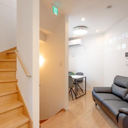 Shinjuku City House 新宿シティハウス Токио Экстерьер фото